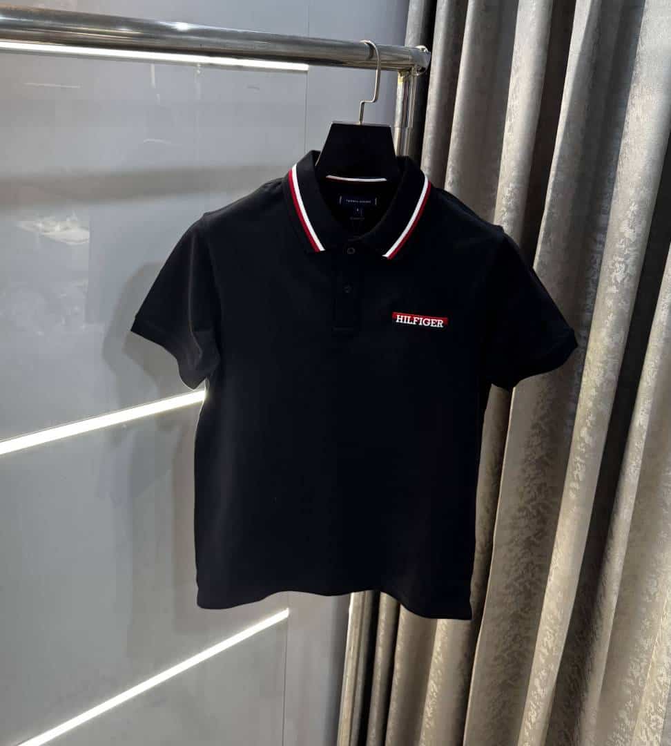 Tomm y Hilfiger Black Embroidery Logo Premium Polo T-Shirt Secondary image