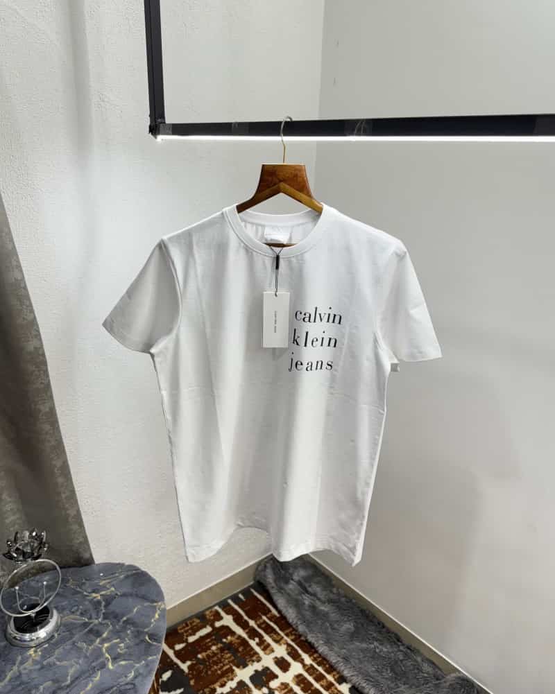 Calvin Klei n White Logo Print Premium T-Shirt