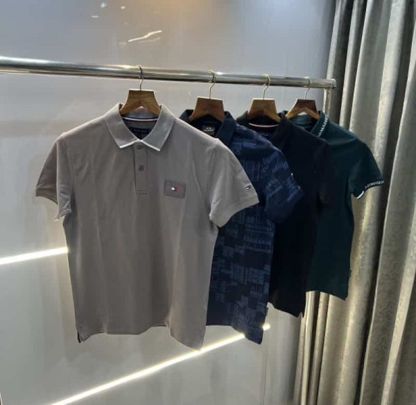 Tomm y Hilfiger Grey Embroidery Patch Premium Polo T-Shirt
