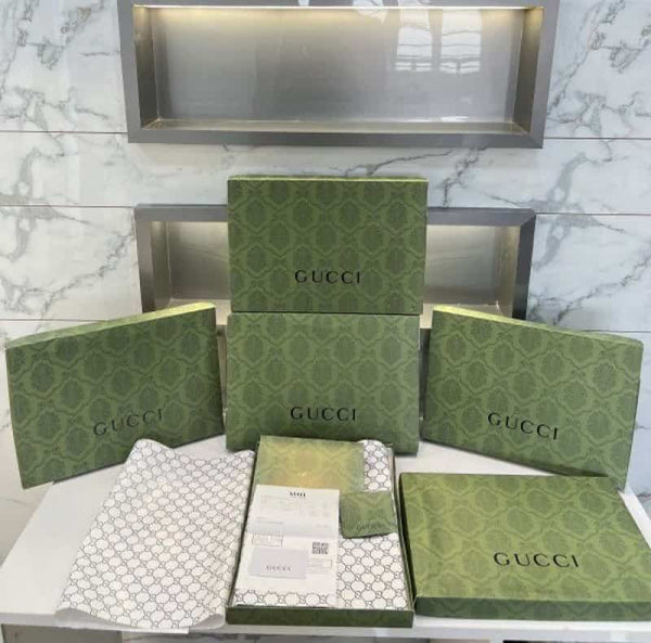 Gucc i White Logo Print Imported Oversized T-Shirt With Premium Box Packing