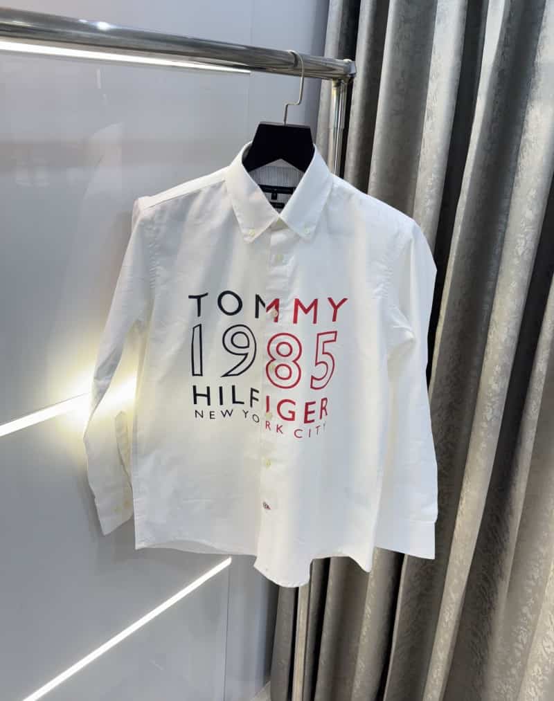 To..mMy HiLFiGEr White Logo Print Premium Shirt