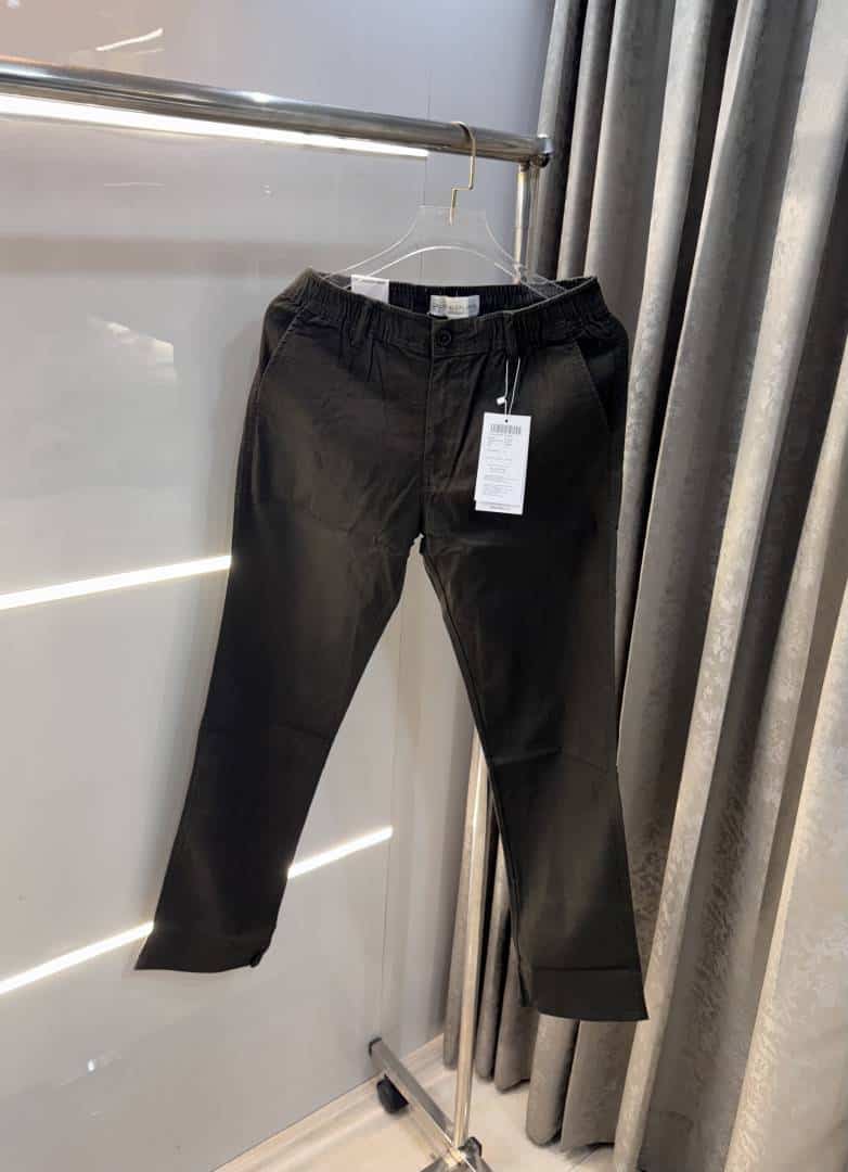 Calvi n KleIn Bottle Green Premium Classic Linen Trouser Main image