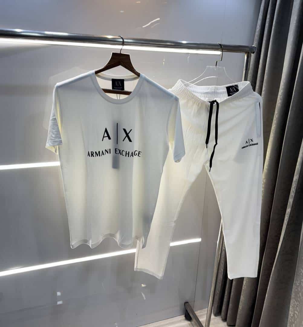 Arman i Exchange White Logo Print Imported Tracksuit With Carry Bag Secondary image