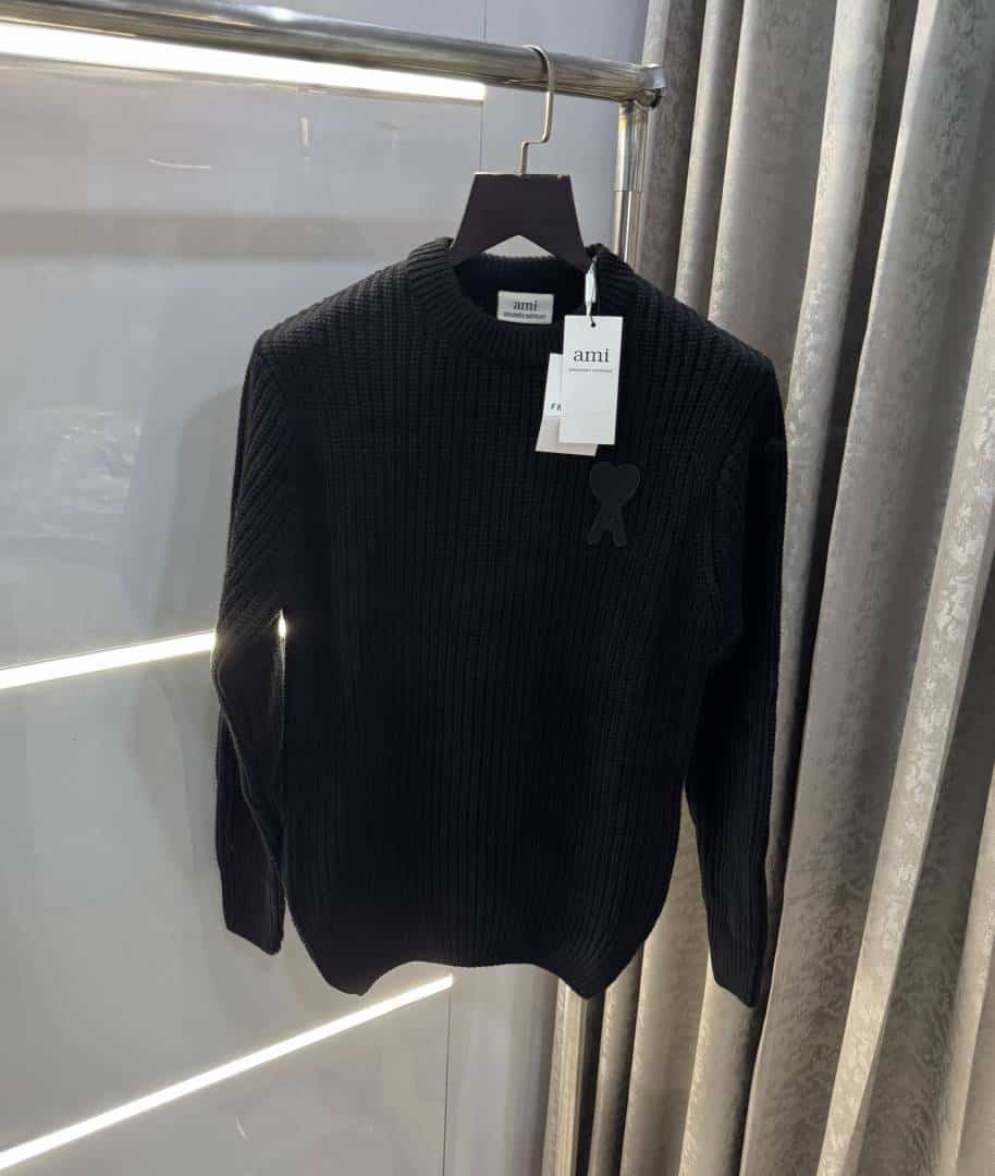 Ami Paris Black Knitted Ultimate Imported Pull Over