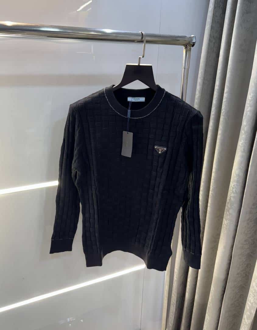 Prad a Milano Black Knitted Imported Pull Over Secondary image
