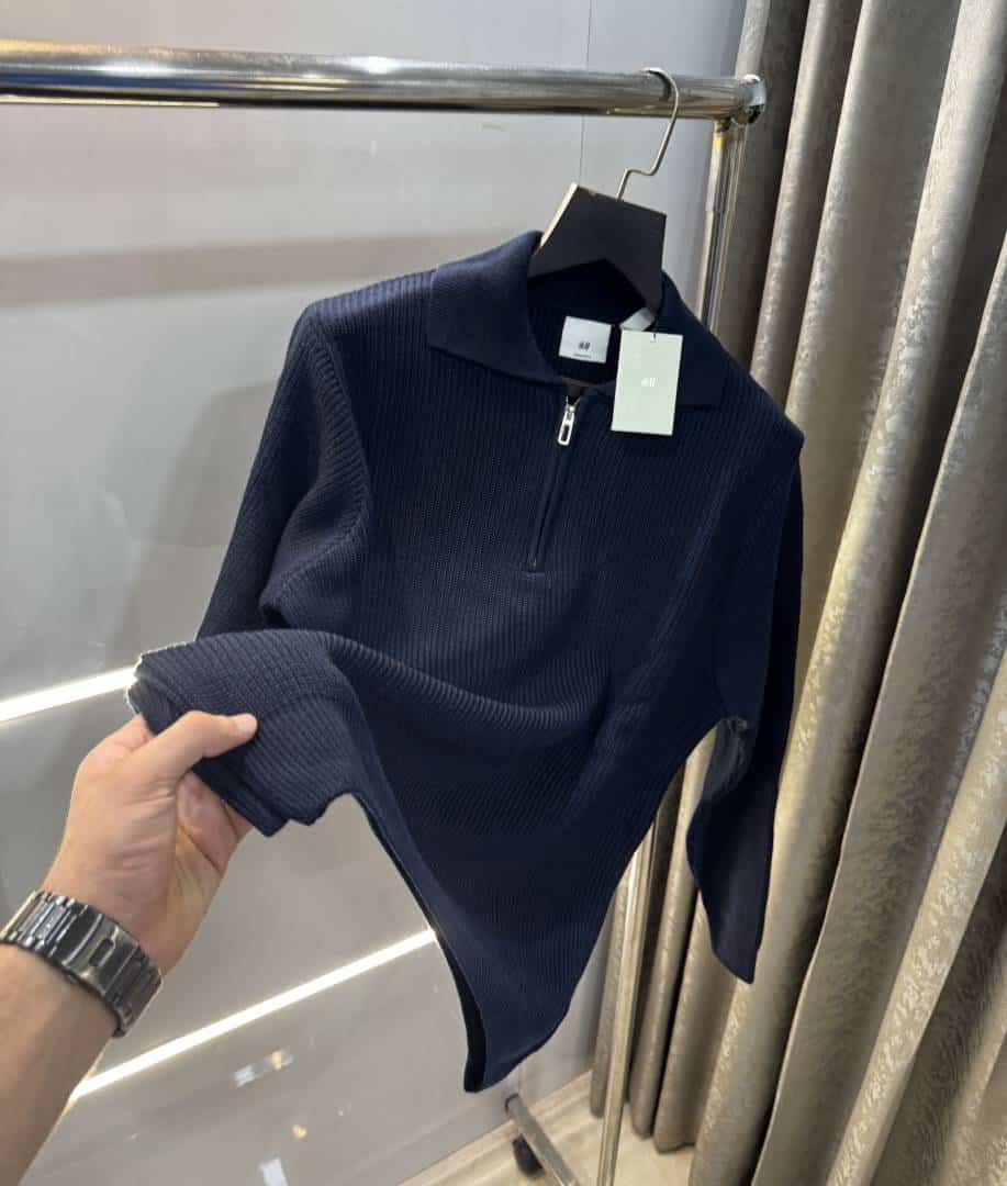 H &M Navy Blue Premium Knitted Classic Pull over Main image