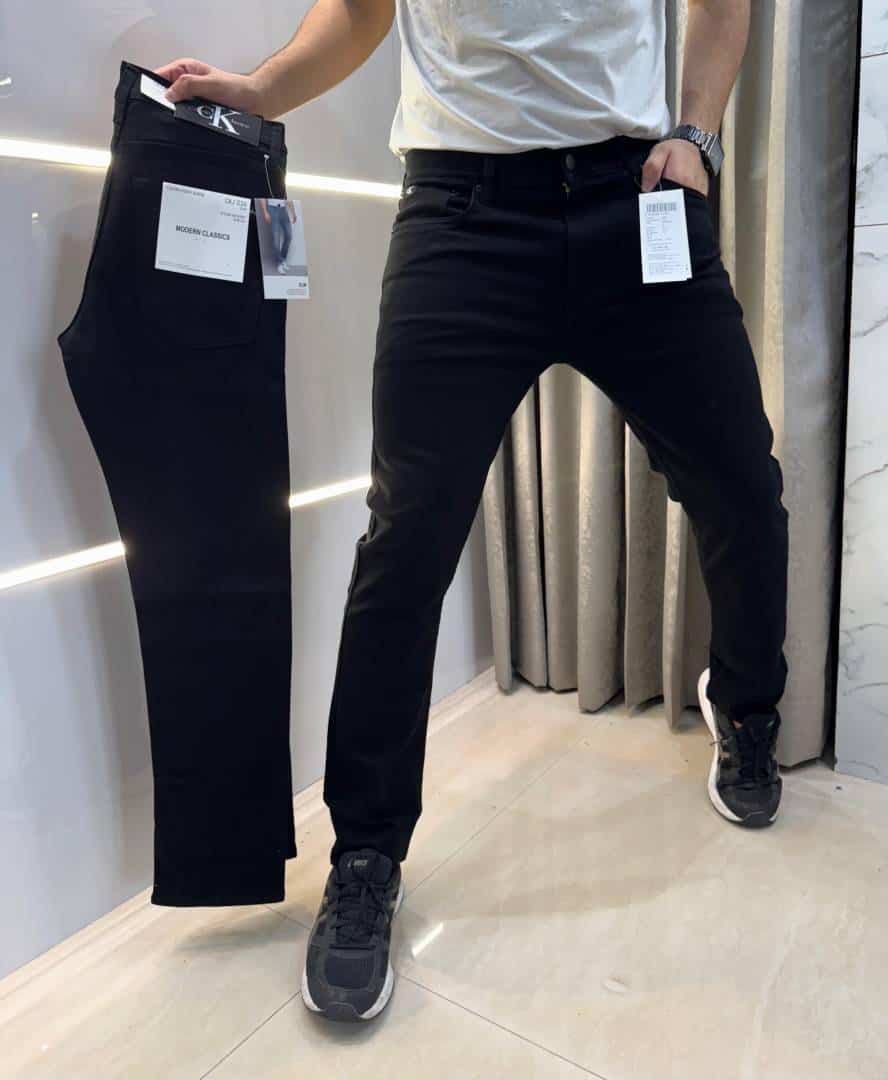 Calvi n Klein Jet Black Imported Hyperfle.._X. Denim Secondary image