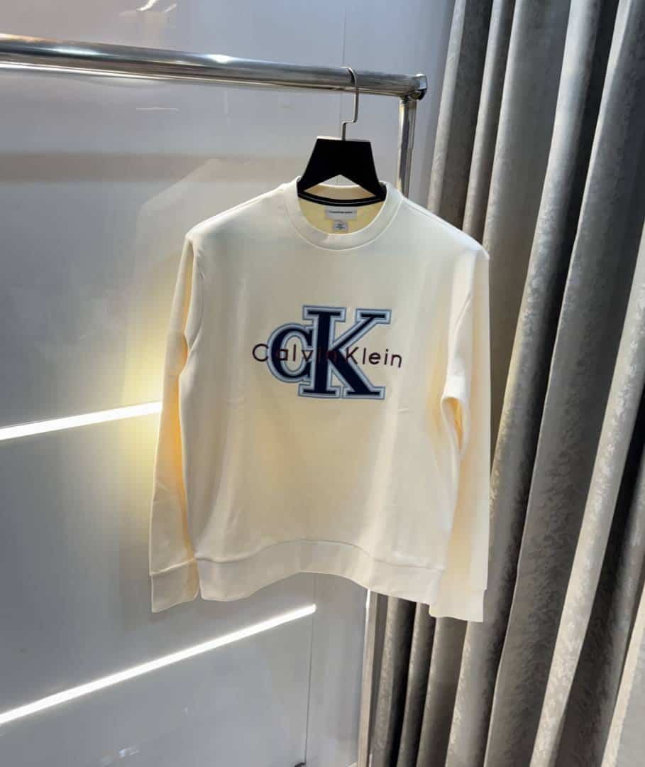 Calvin Klei n Cream Logo Work Premium Sweatshirt Secondary image