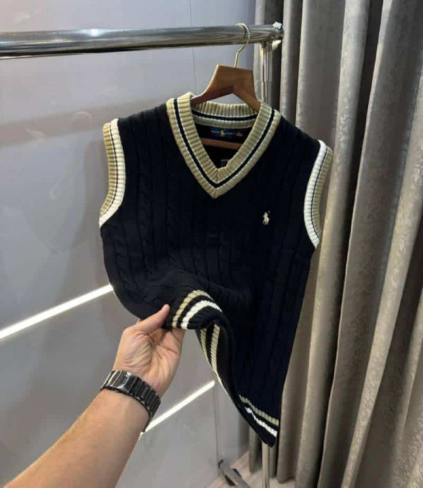 Ralp h Lauren Black Premium Knitted Sleeveless Pull Over