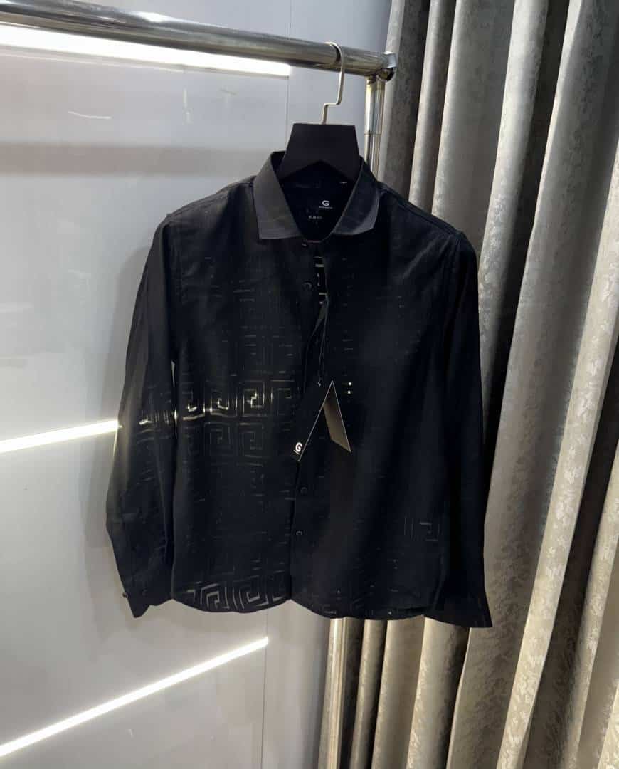 Givench y Paris Black Monogram Premium Shirt Main image