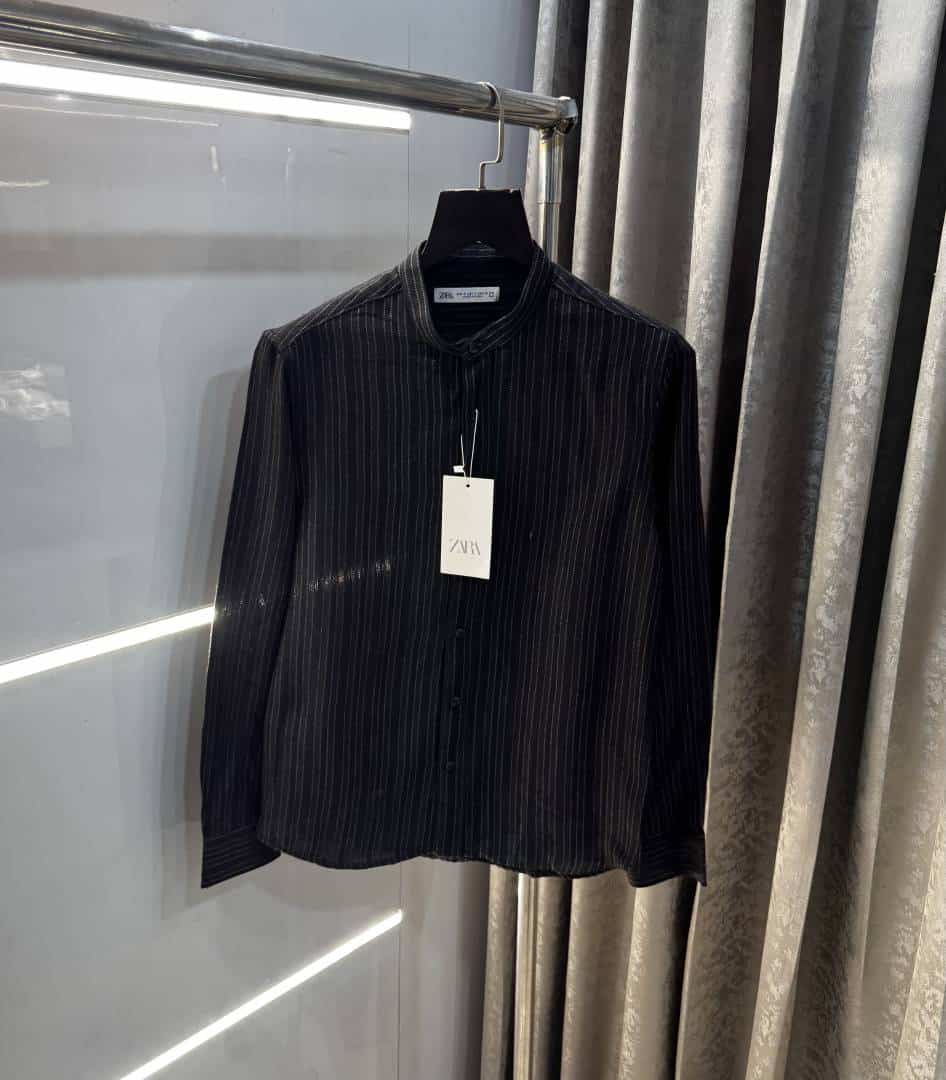 Zar a Black Chinese Collar Premium Knitted Shirt Secondary image