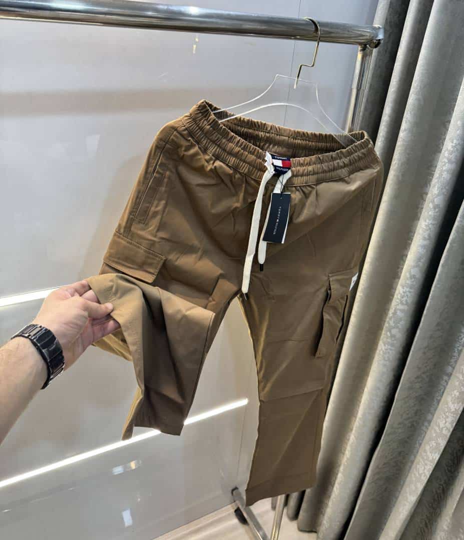 Tomm y Hilfig e Light Brown Premium Cargo Trackpant Secondary image