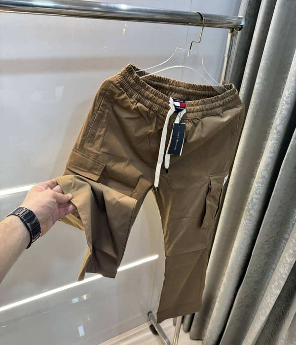 Tomm y Hilfig e Light Brown Premium Cargo Trackpant