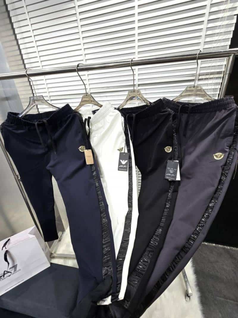 Emporio Arman i Grey Patch Logo Imported Jogger With Carry Bag