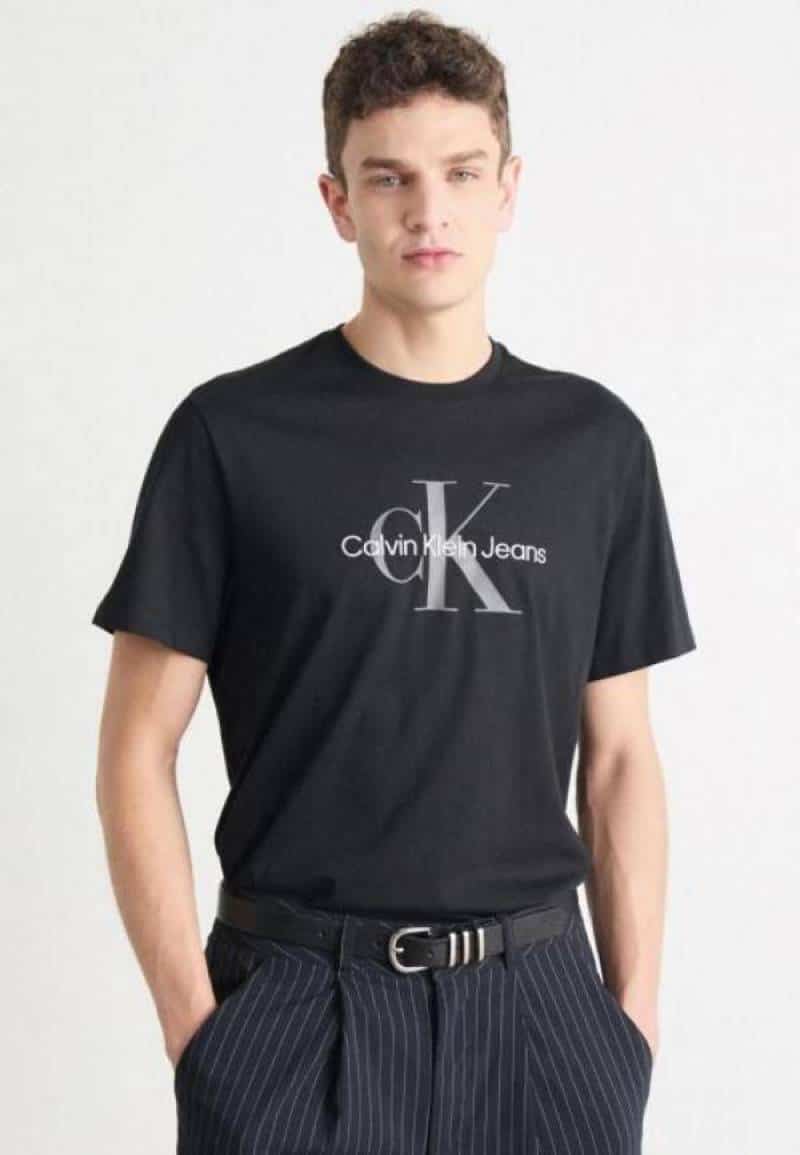 Calvin Klei n Black Reflective Logo Print Premium T-Shirt Main image