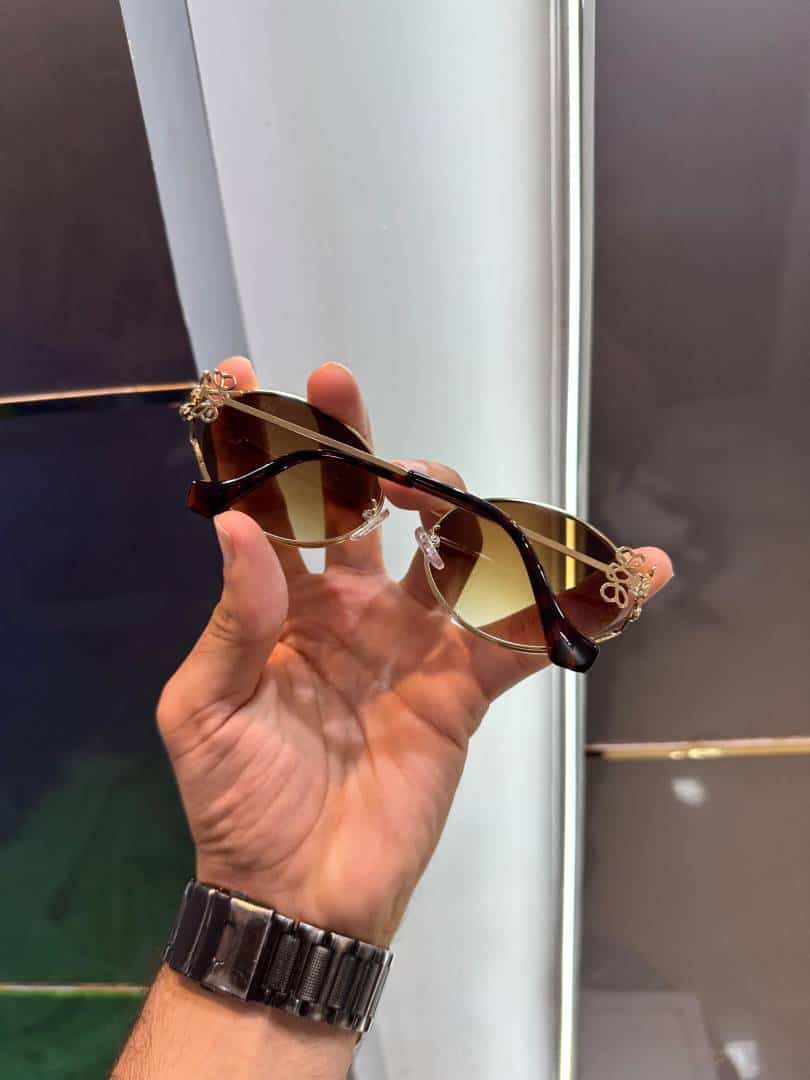 Loew e  Designer Gold-Brown Luxury Shades 5897