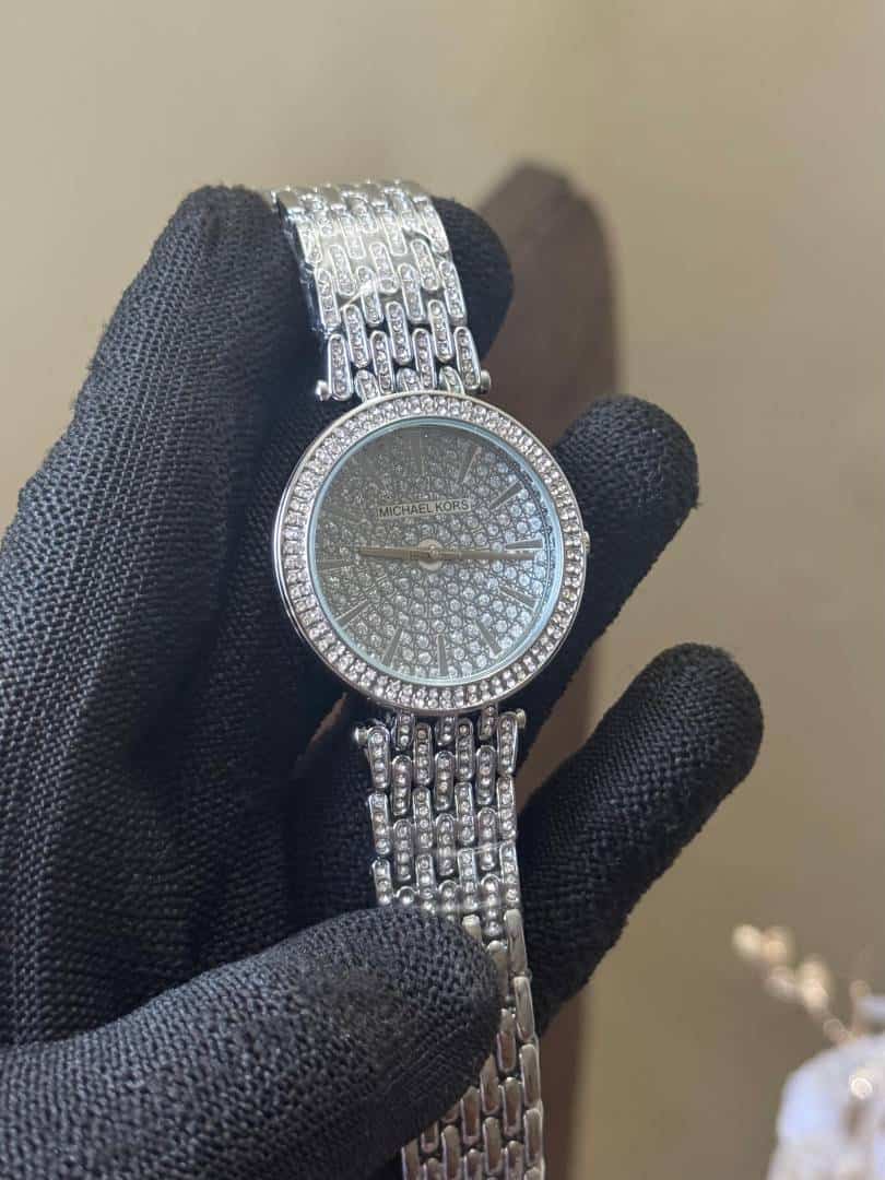 Michael Kor s Diamond Silver Premium Watch