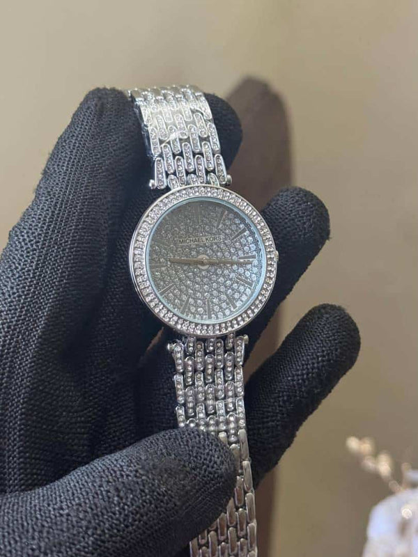 Michael Kor s Diamond Silver Premium Watch