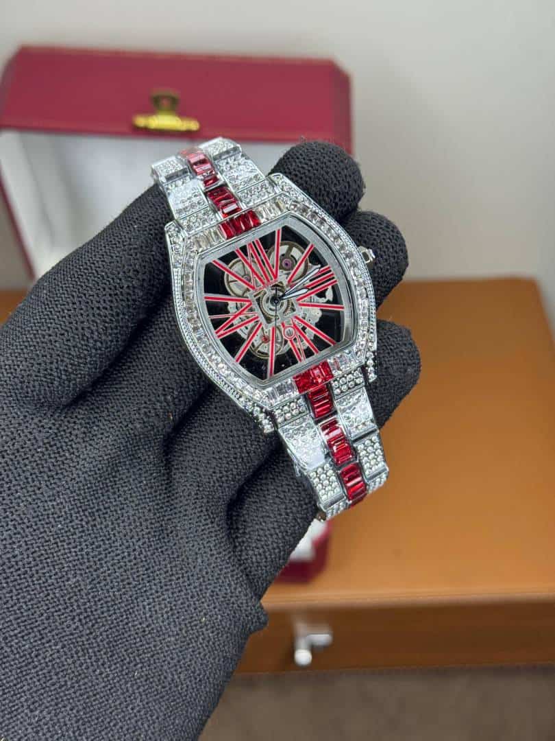 Cartie r Santos Diamond Red Limited Edition Watch Secondary image