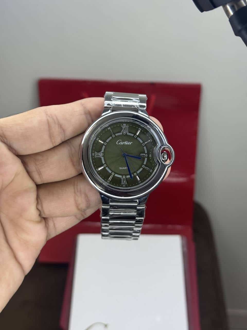 Cartie r Ballon Green Metal Quartz Premium Watch Main image