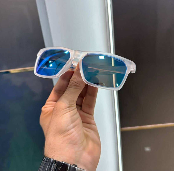 Carrera White-Blue Luxury Shade 1142