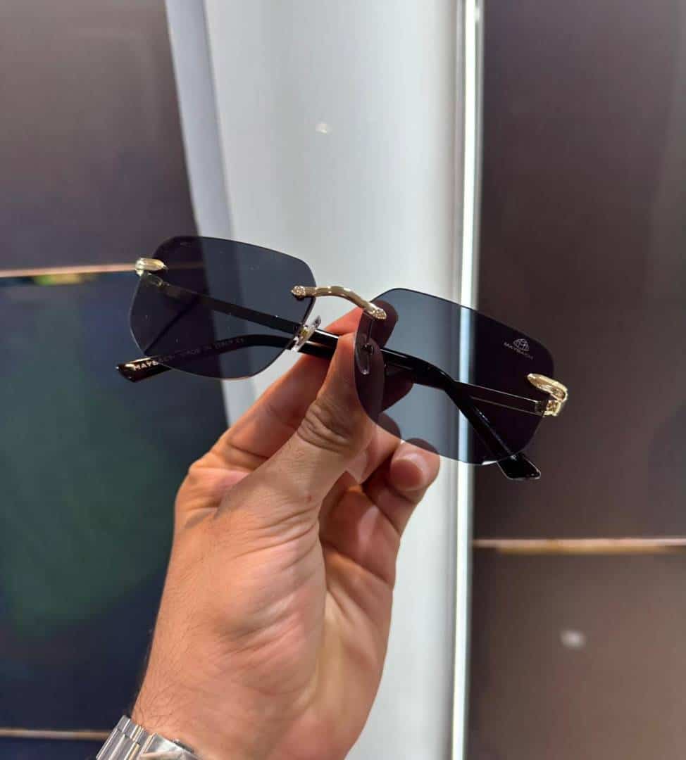 Maybach Gold Black Premium Shade 8692