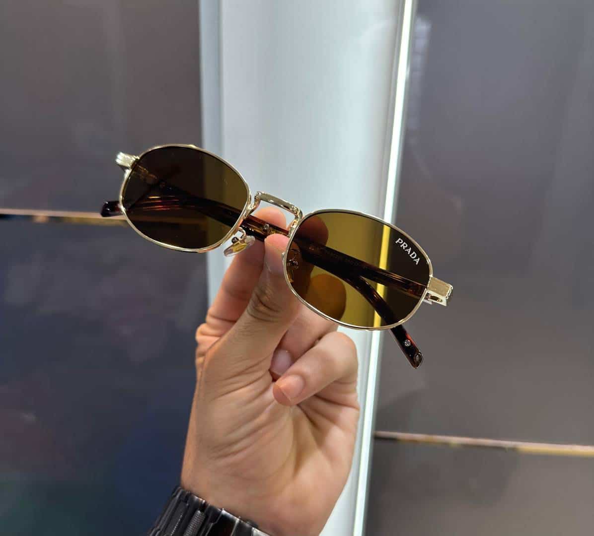 Prad a Milano Tiger Brown Luxury Shade 522