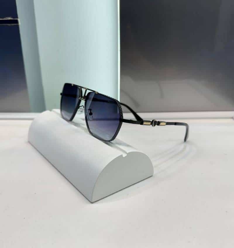 Ferrar i Designer Gold-Black Premium Shade 3527