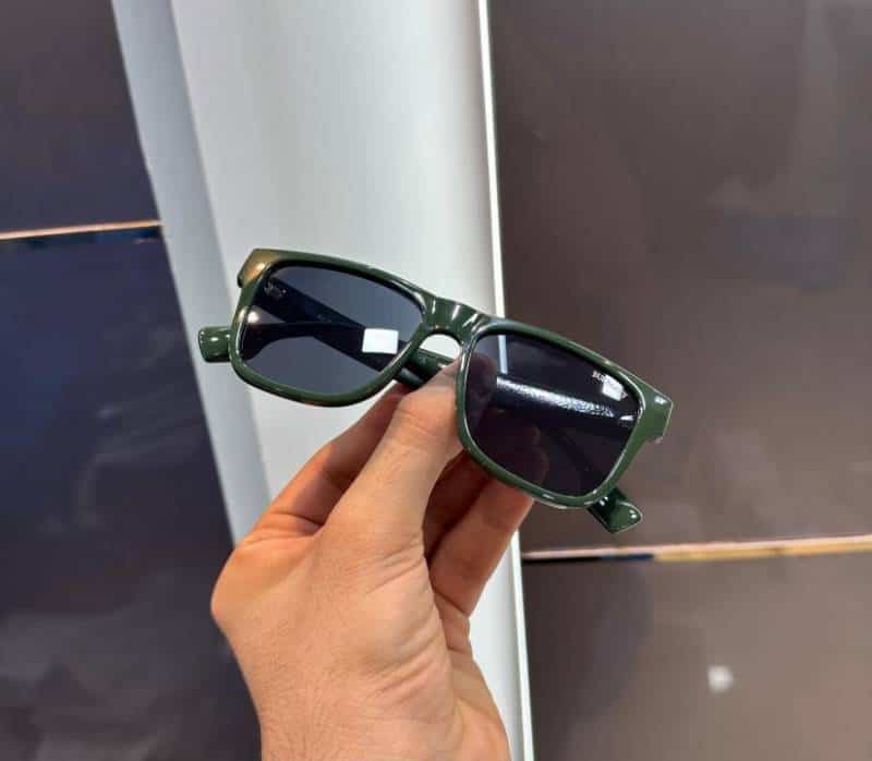 Burberr y Green-Black LuXury Shade 4358
