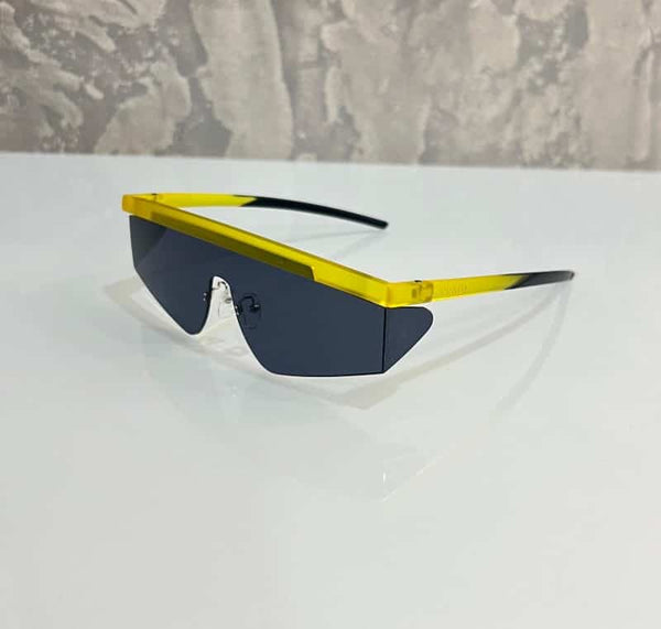 Prad a Black With Yellow Lu_xury Shade 217