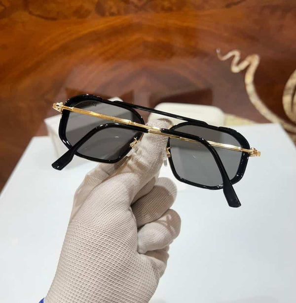 Dita Black With Gold 2828