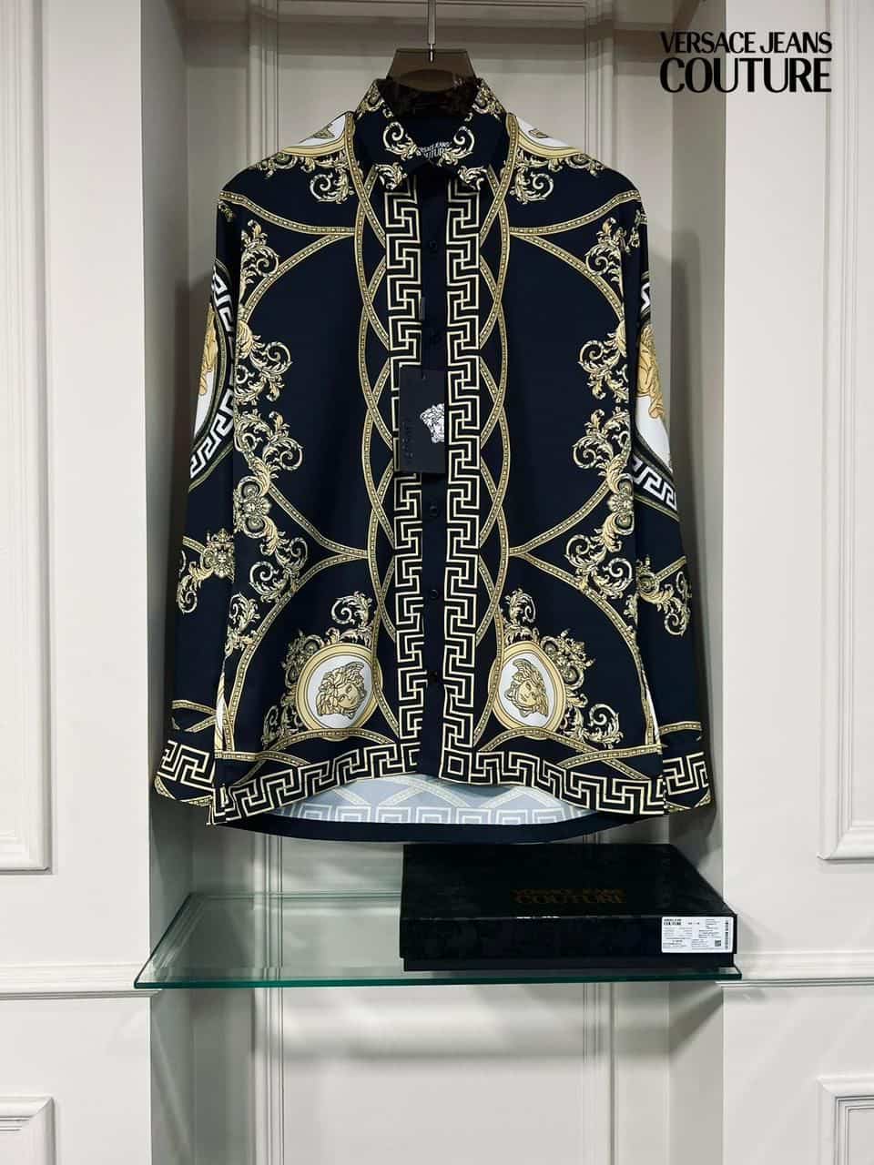 V3RSacE  Balck Printed Premium Shirt