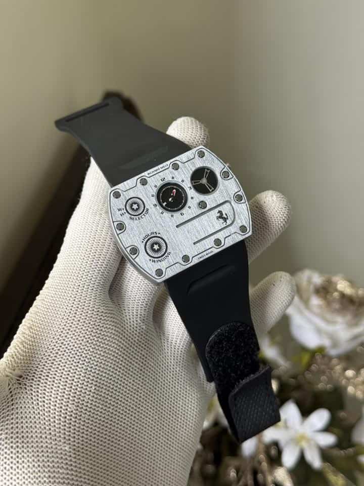 Richard Mille Ferrar i Silver Black Limited Edition Quartz Watch