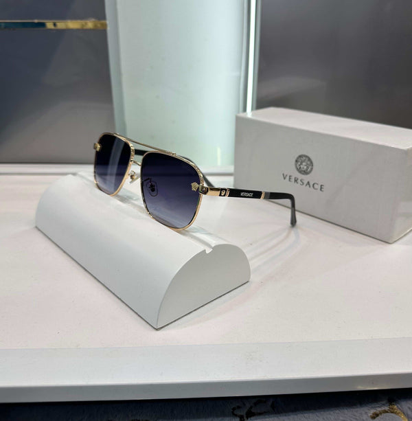 Versac e Gold Black Premium Shade 4094