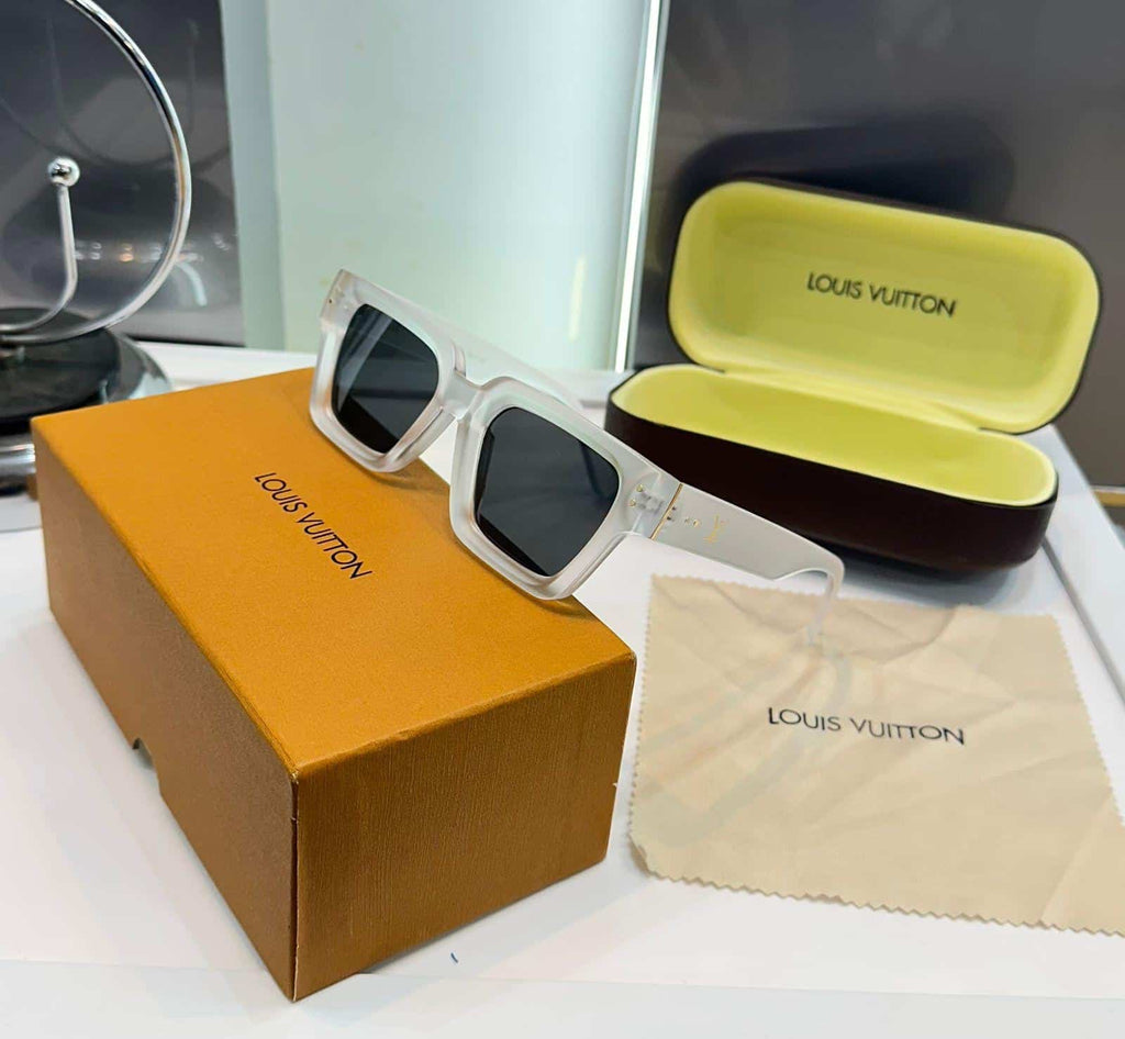 Louis  Vuitton White Designer LuXury Shade 104