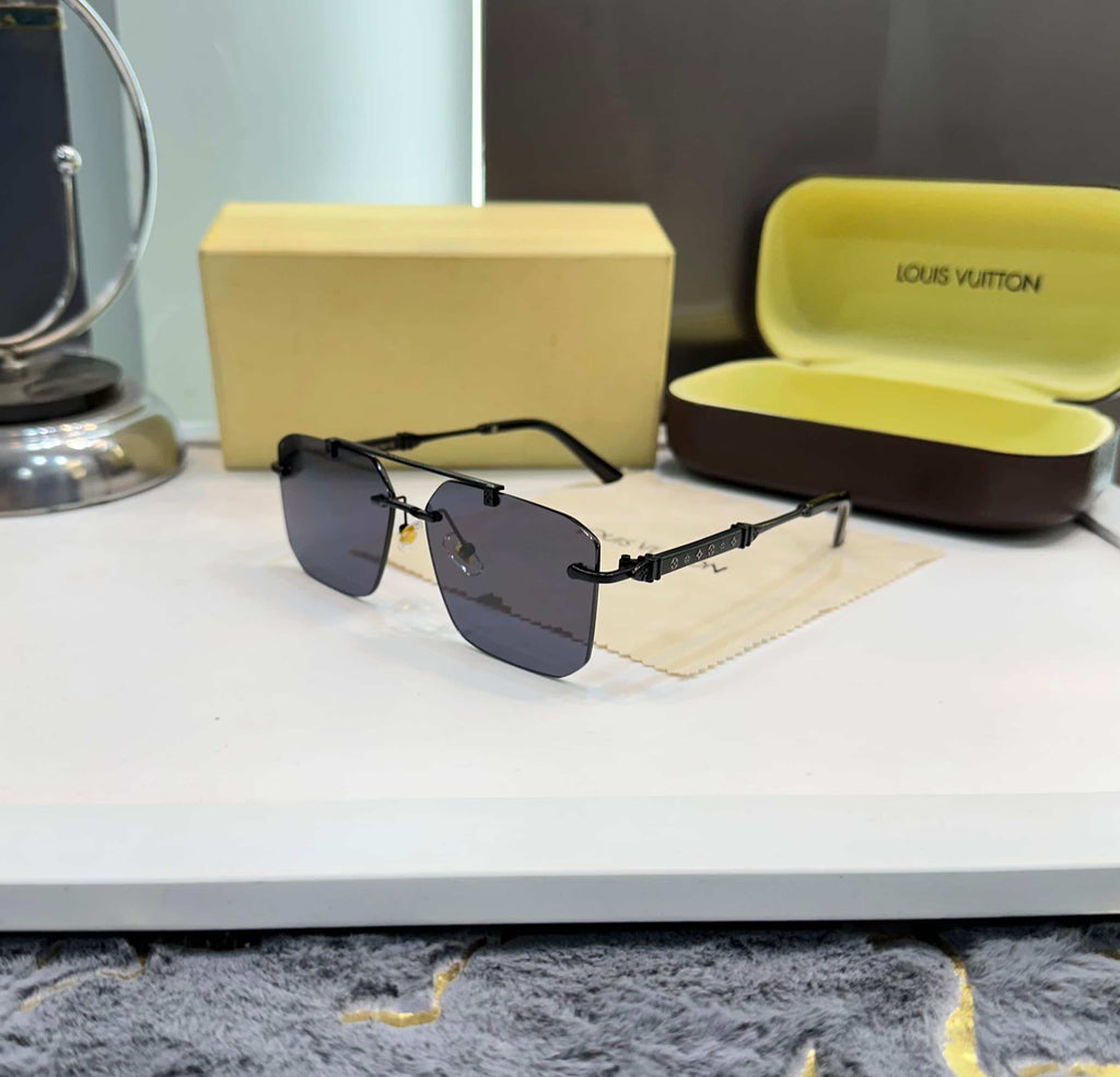 Louis  Vuitton All Black Premium Shade 3152