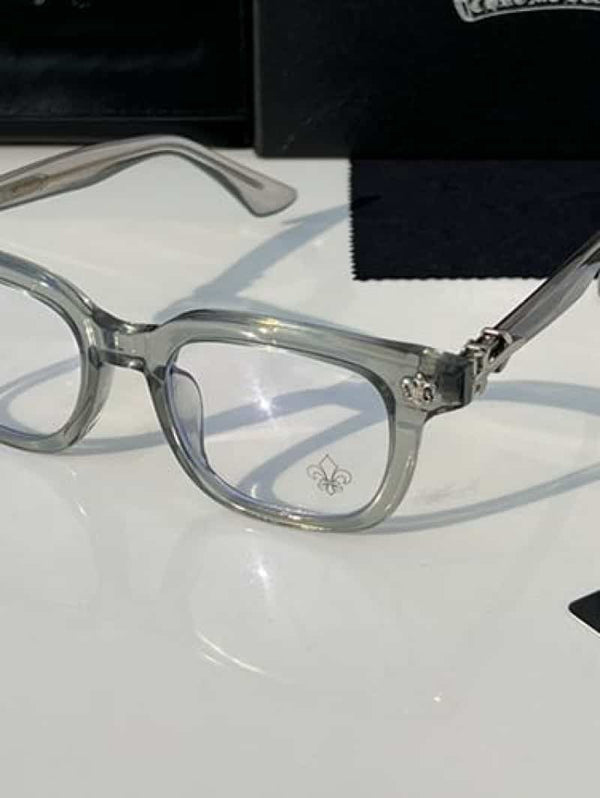 Chrome_heart_9203_grey_plano