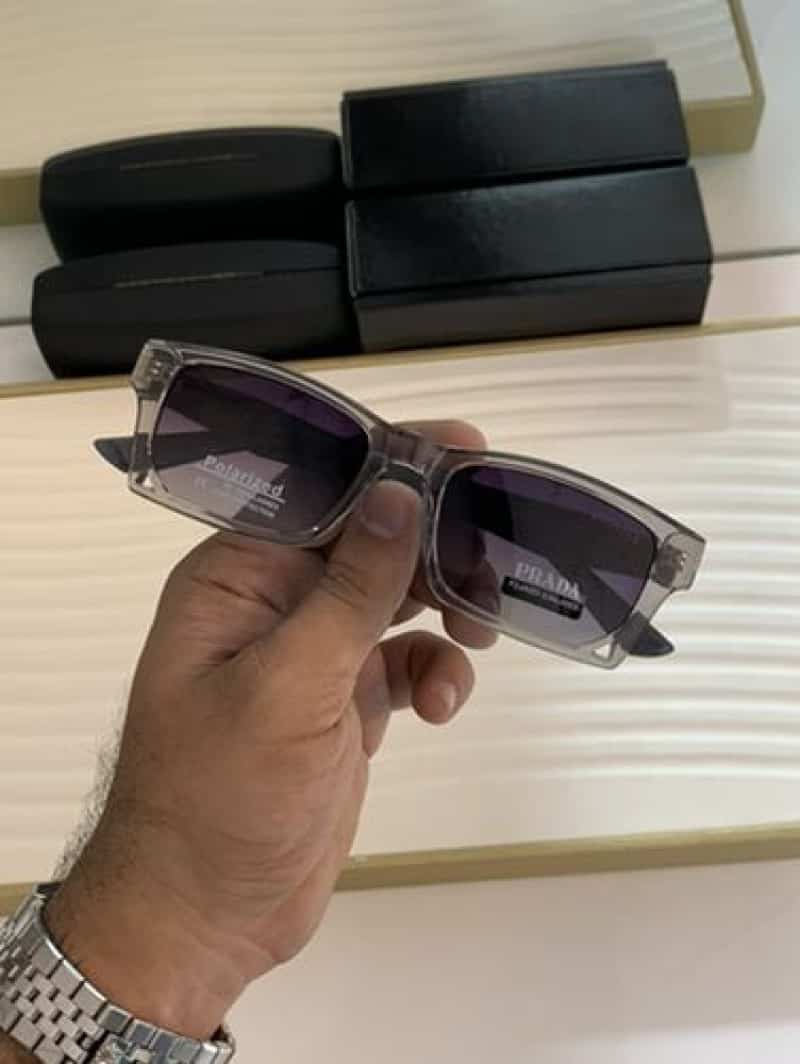 pR..Ada_55310_grey