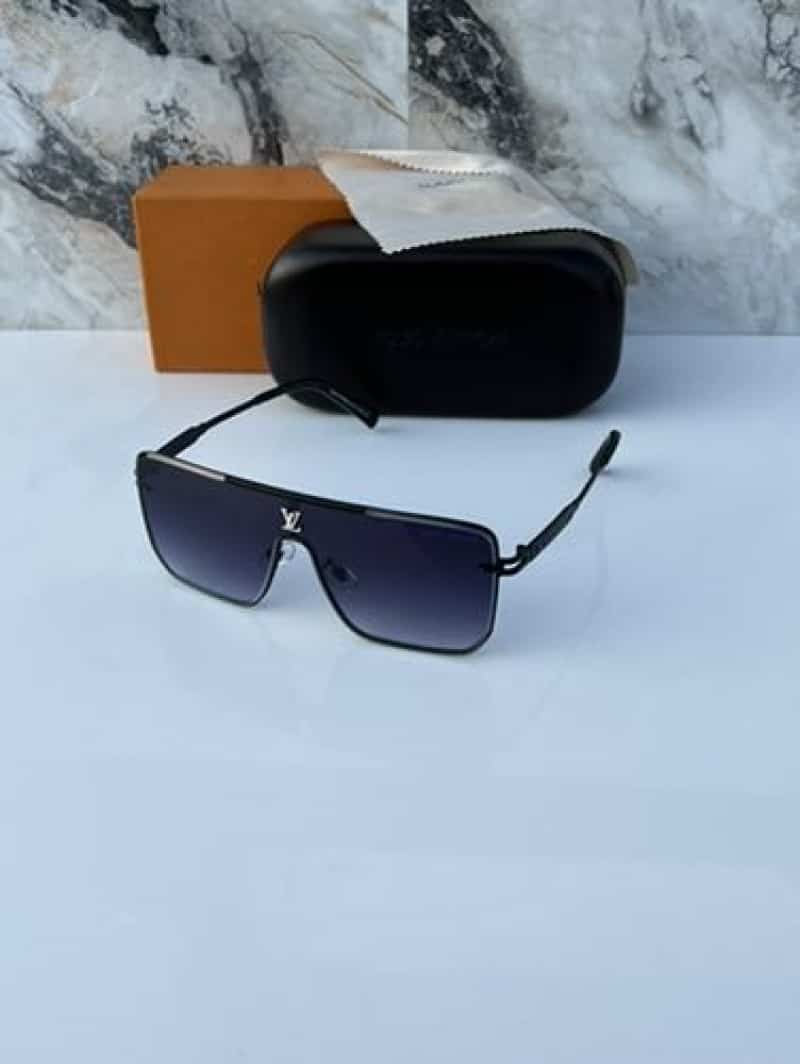 Louis_vuitton_297_black_shaded