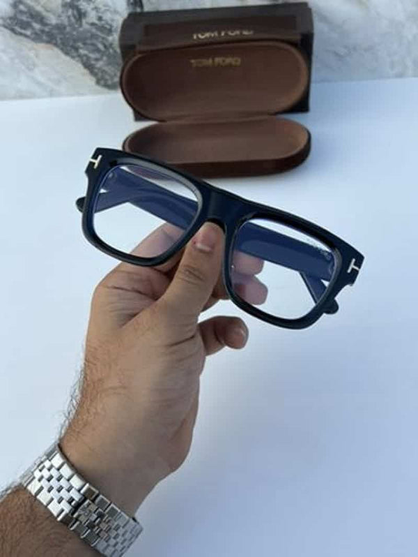 Tomfo..rd_259_black_plano