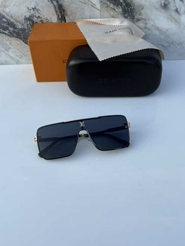 Louis_vuitton_297_gold_black