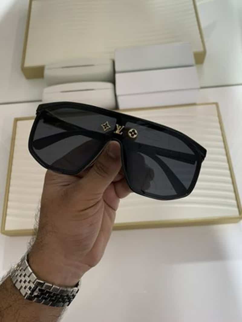 louis_vuitton_2305_black