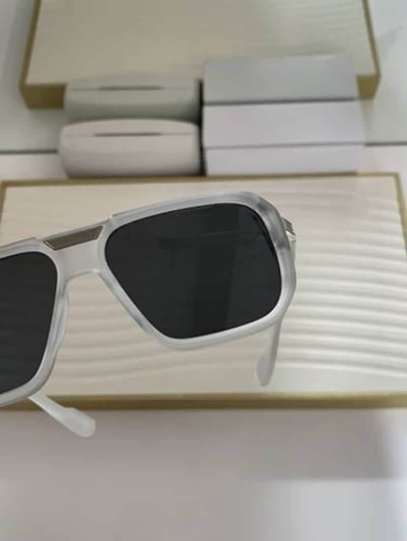 moscot_white_black