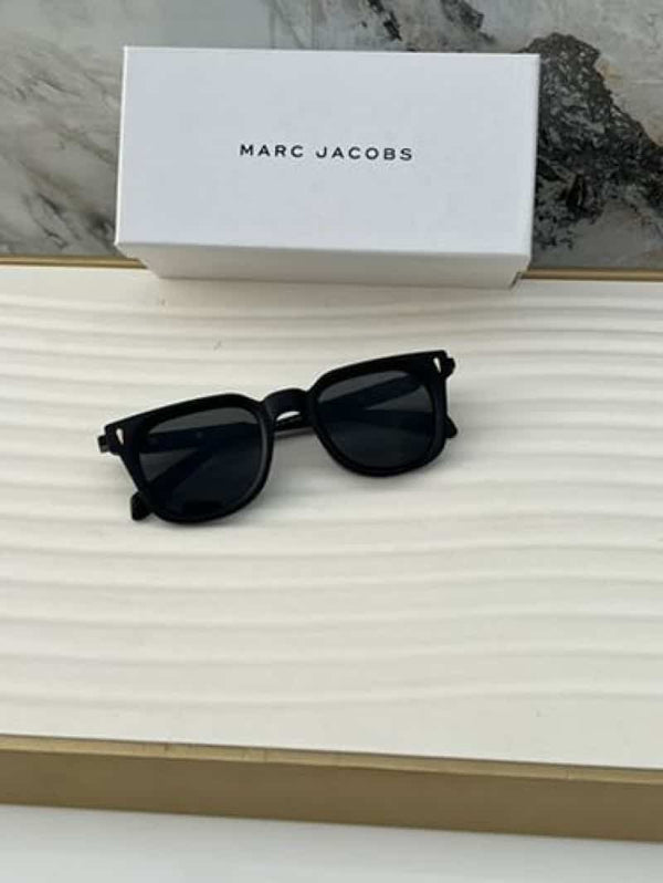 Marc_jacobs_98369_black