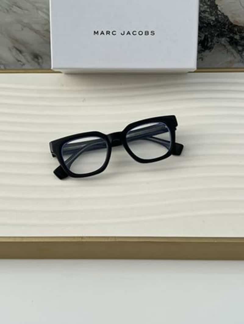 Marc_jacobs_1105_black_plano