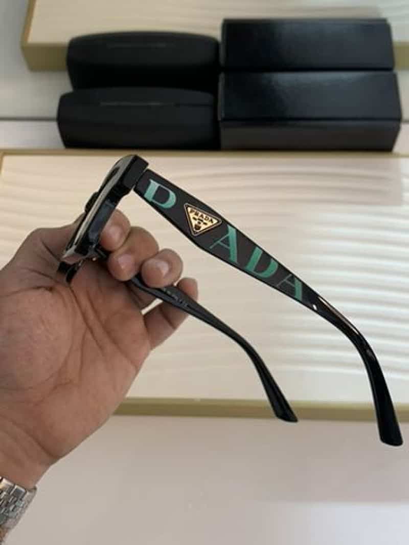 prada_55310_black
