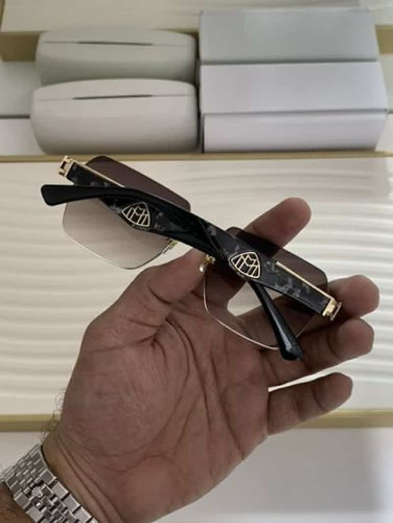 Maybach_2560_gold_brown_black_tiger