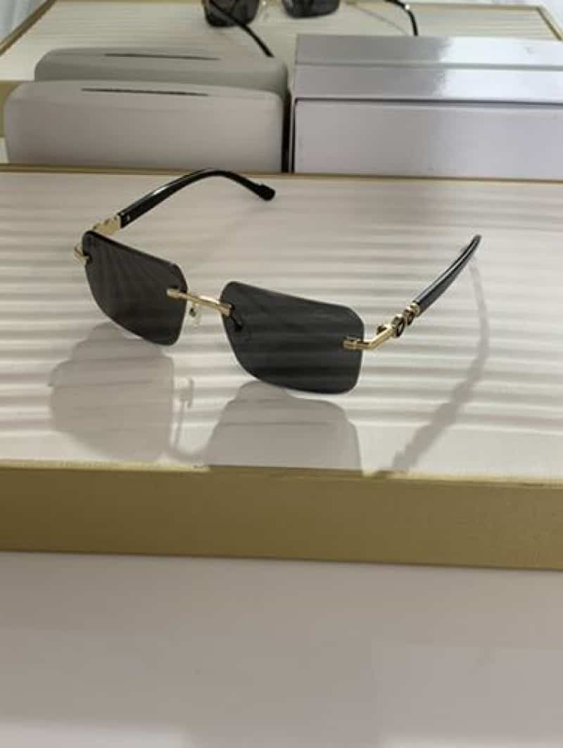 8813 gold black Main image