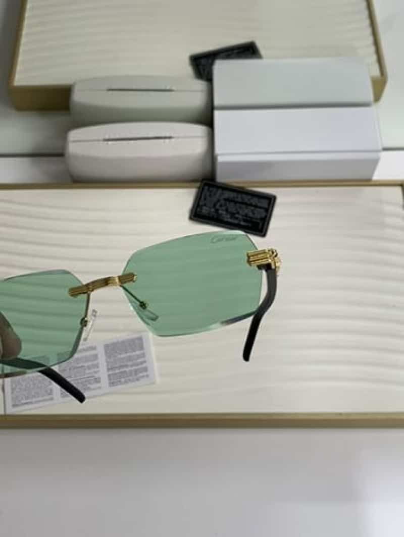 Cartier 8835 green