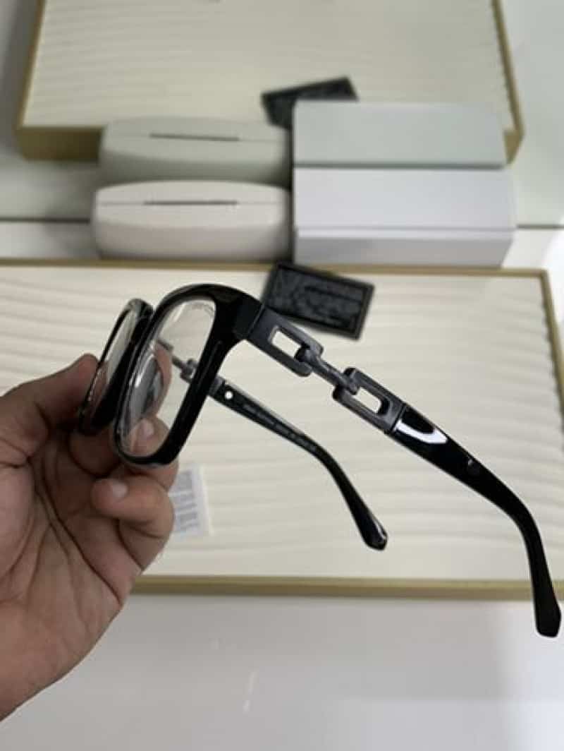 Louis vuitton 1235 black plano